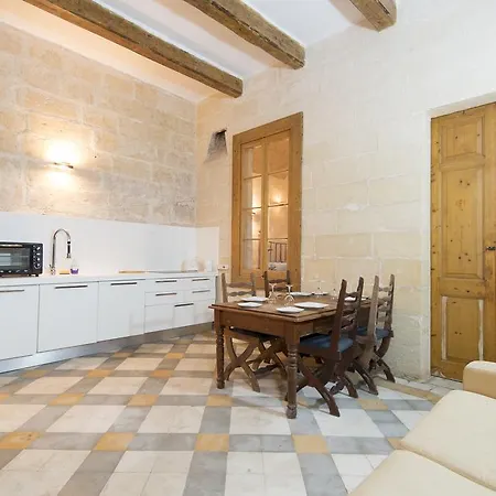 Apartment Bishop Valletta